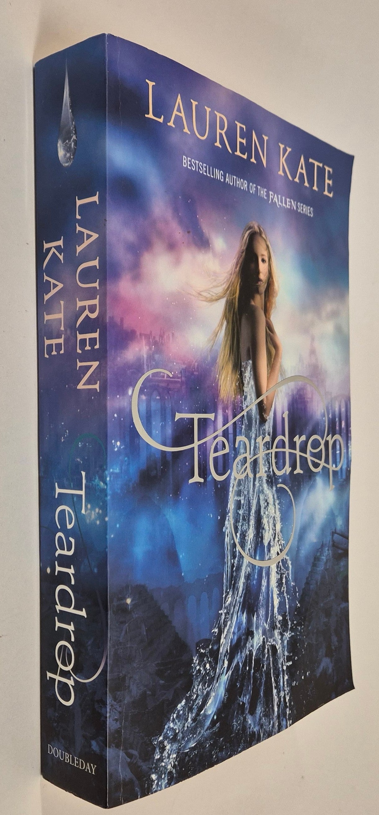 Teardrop (Teardrop #1) by Lauren Kate