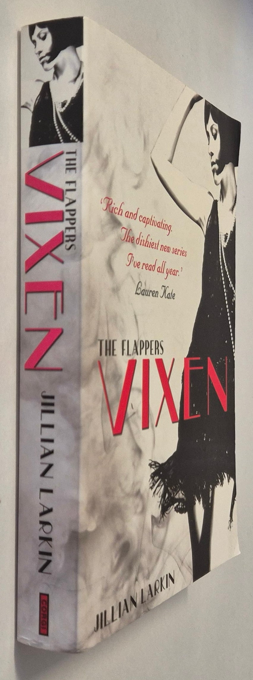 Vixen (Flappers #1) by Jillian Larkin