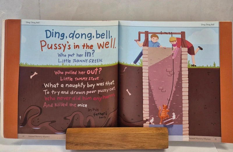 Hinkler Books - Nursery Rhymes: Old Macdonald Had a Farm and Other Animal Nursery Rhymes