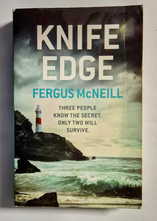 Knife Edge (DI Harland #2) by Fergus McNeill