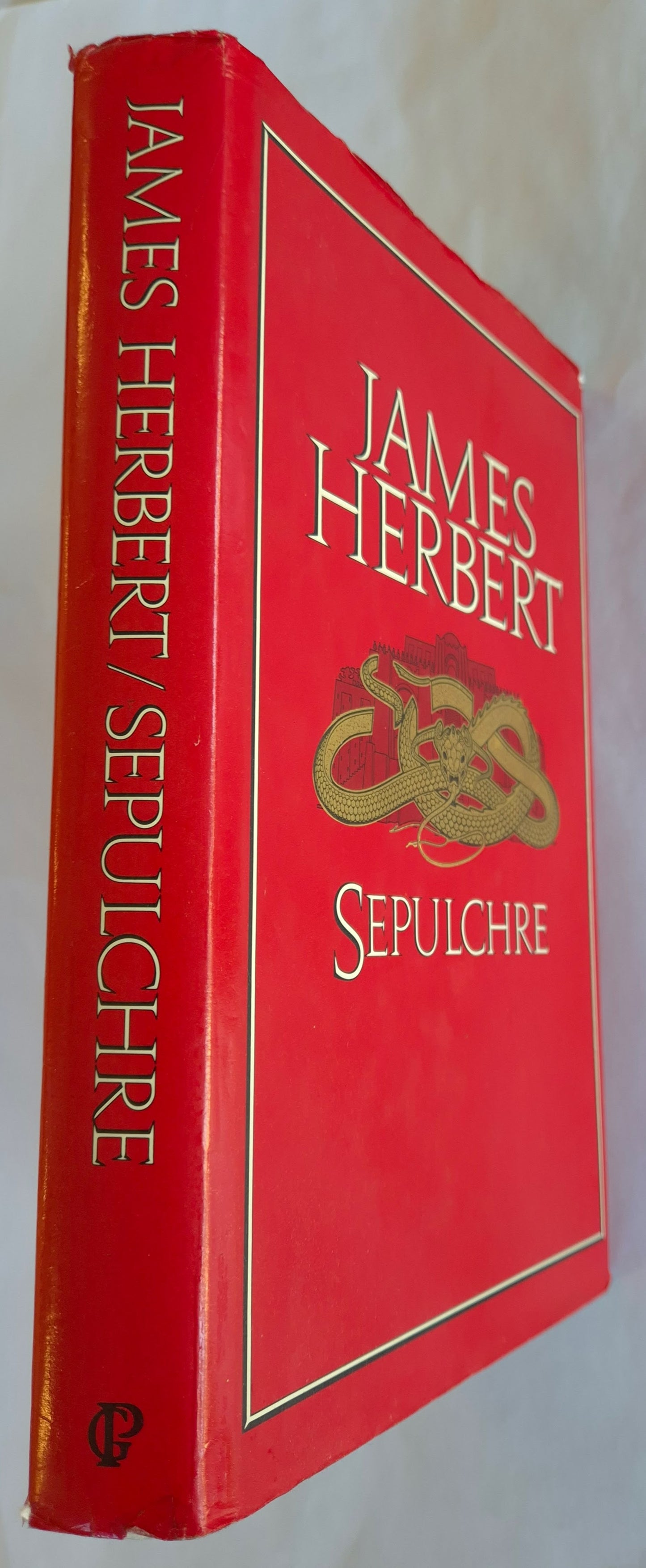 Sepulchre by James Herbert