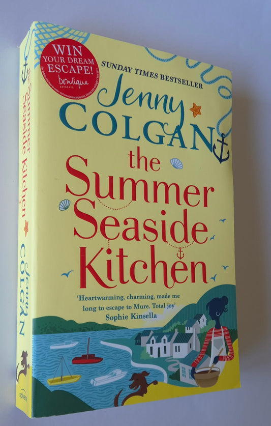 The Summer Seaside Kitchen by Jenny Colgan