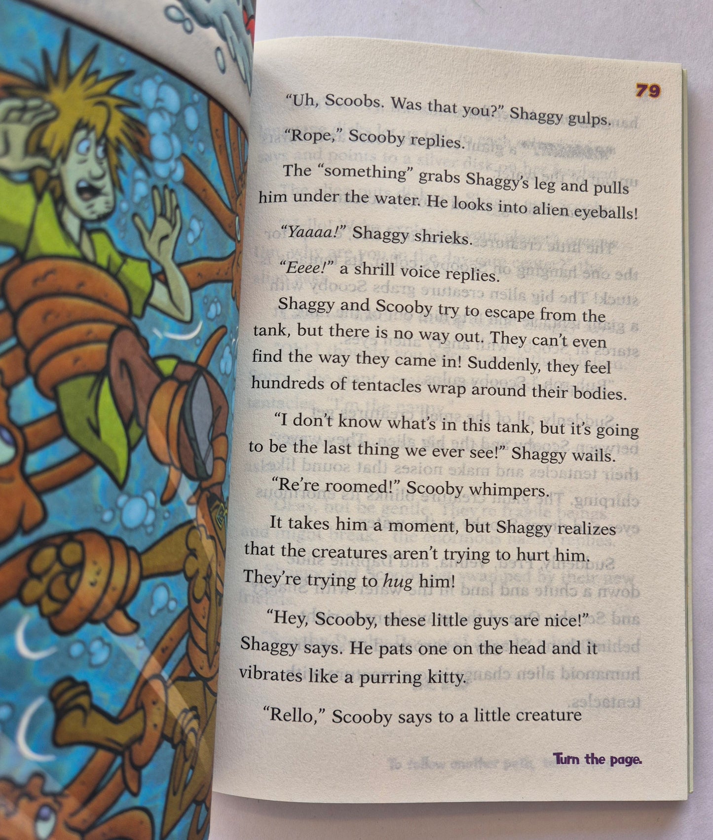The Secret of the Flying Saucer (You Choose: Scooby-Doo) by Laurie S. Sutton