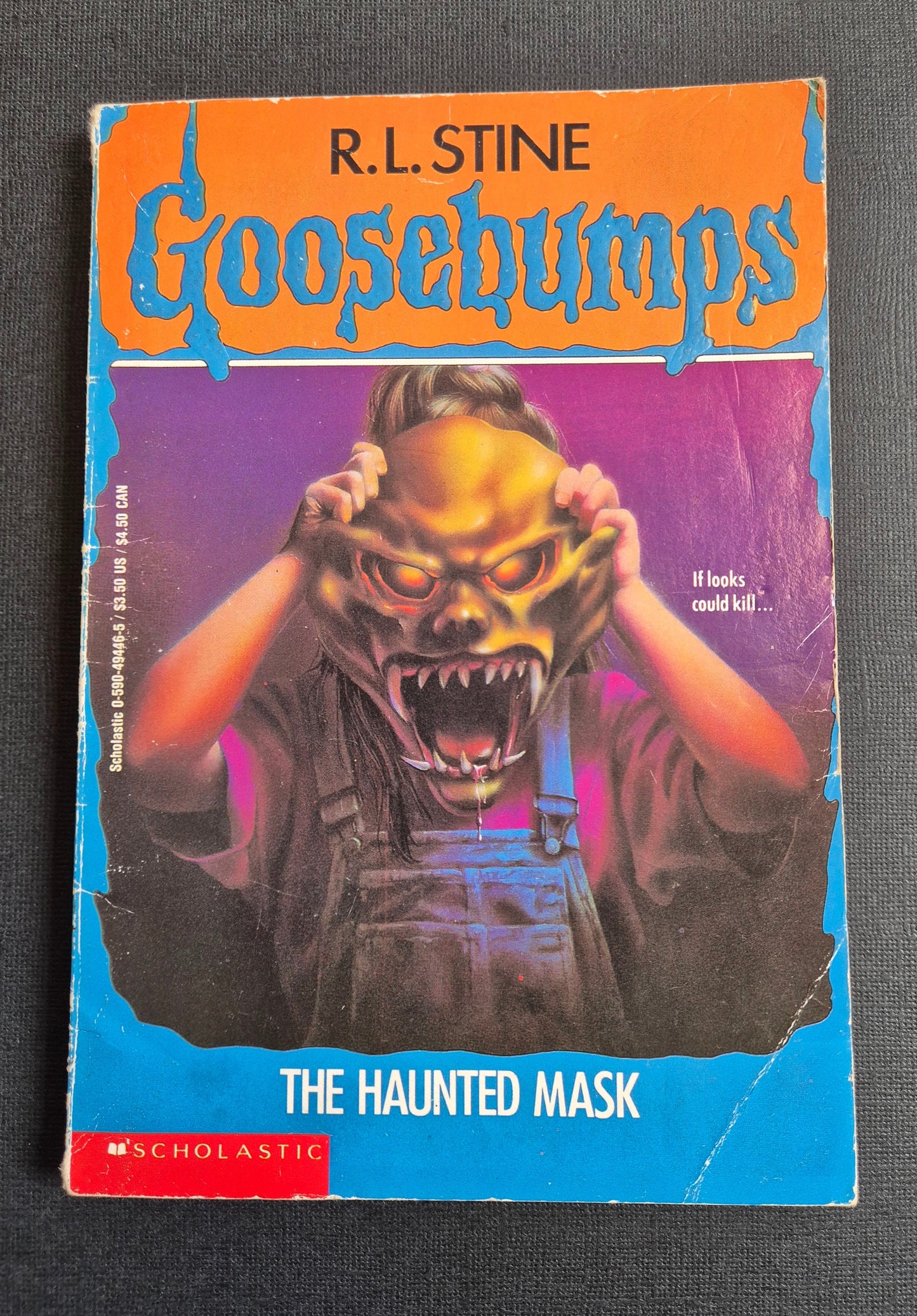 The Haunted Mask (Goosebumps #11) by R. L. Stine