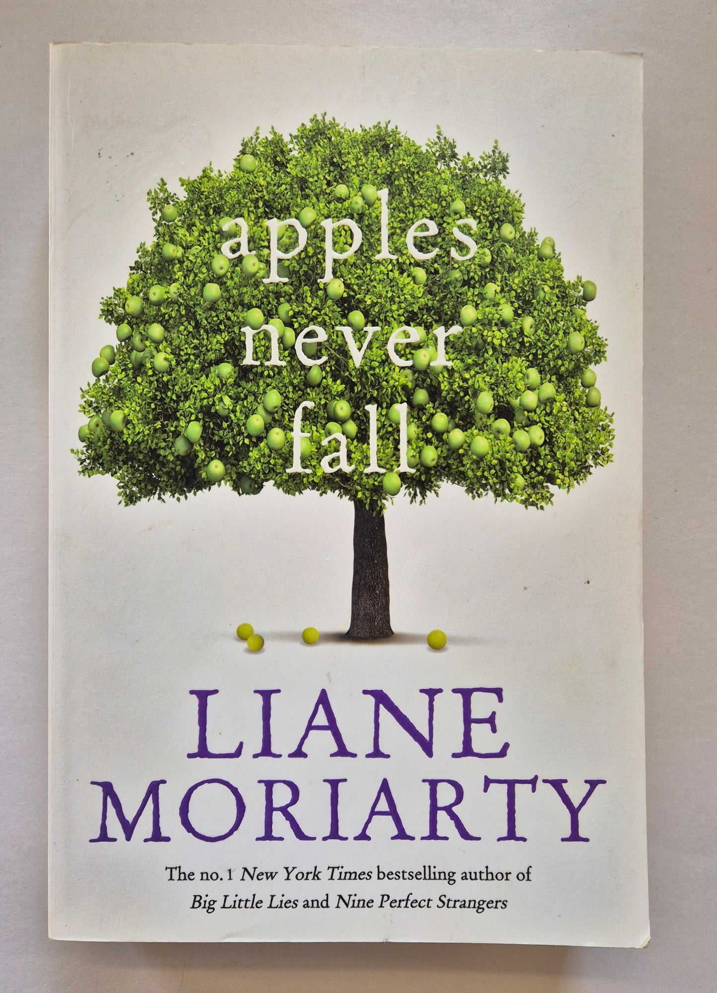 Apples Never Fall by Liane Moriarty