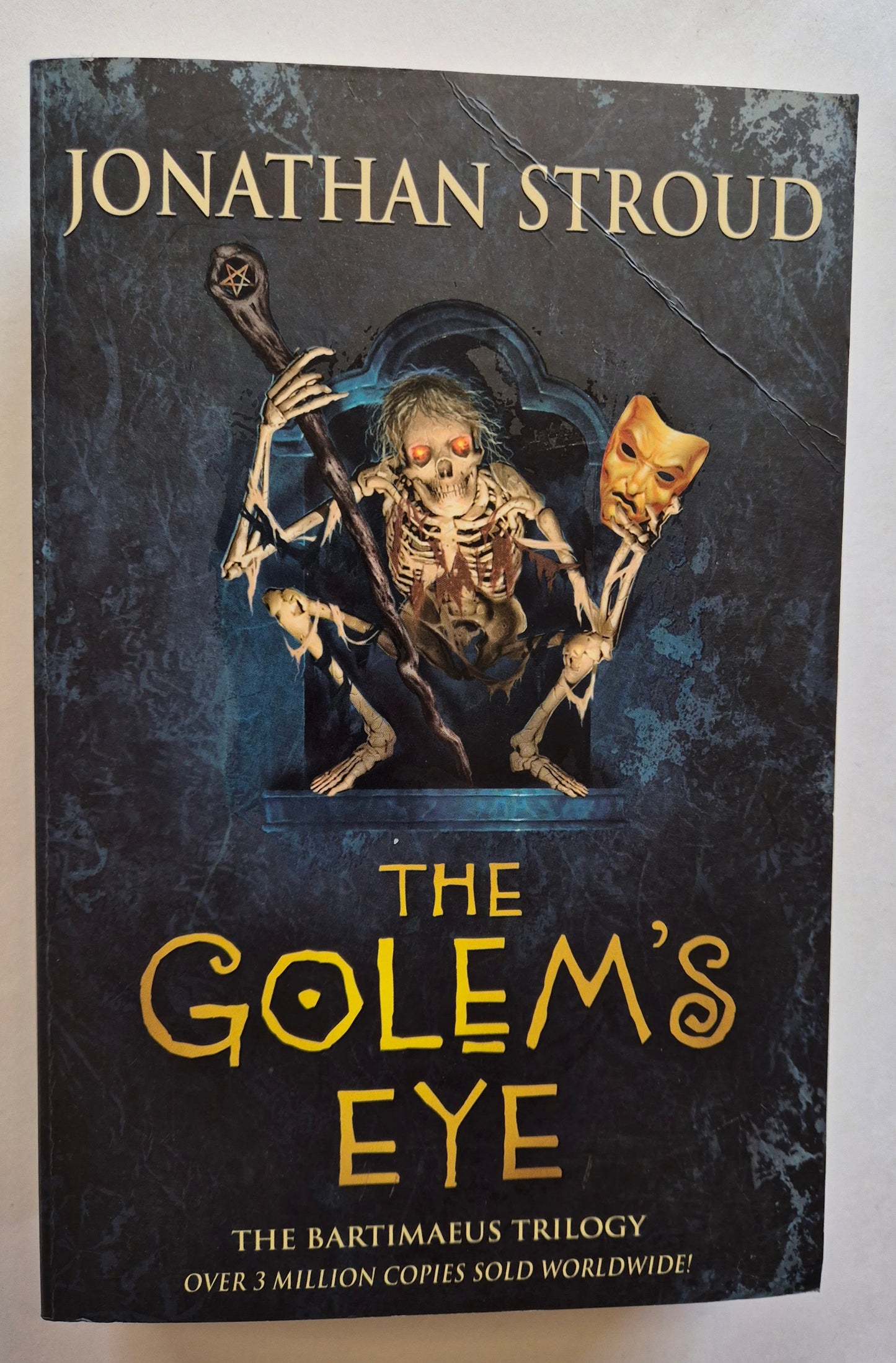 The Golem's Eye (The Bartimaeus Trilogy #2) by Jonathan Stroud