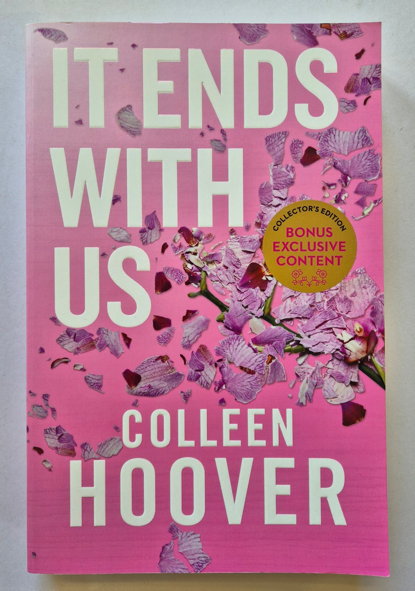 It Ends With Us (It Ends With Us #1) by Colleen Hoover