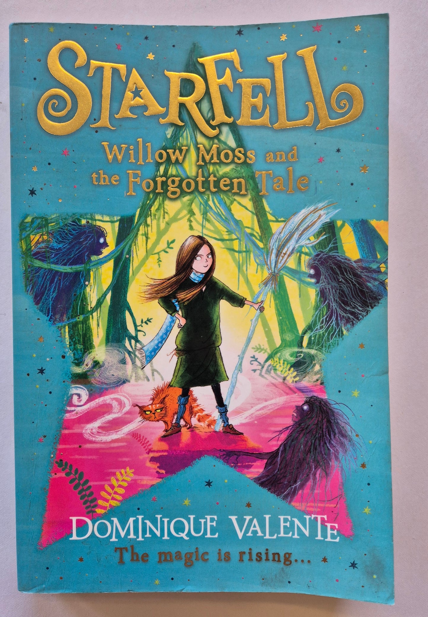 Willow Moss and the Forgotten Tale (Starfell #2) by Dominique Valente