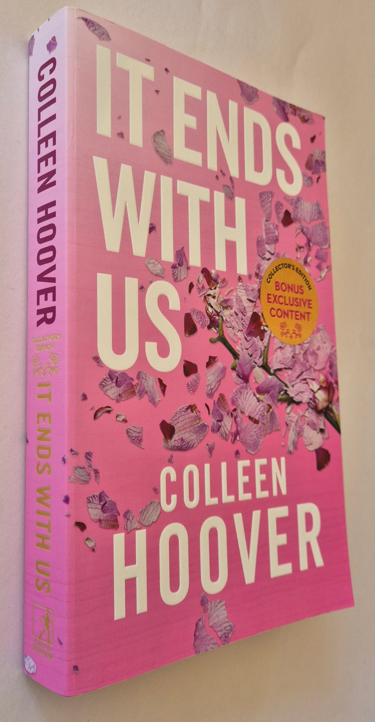It Ends With Us (It Ends With Us #1) by Colleen Hoover