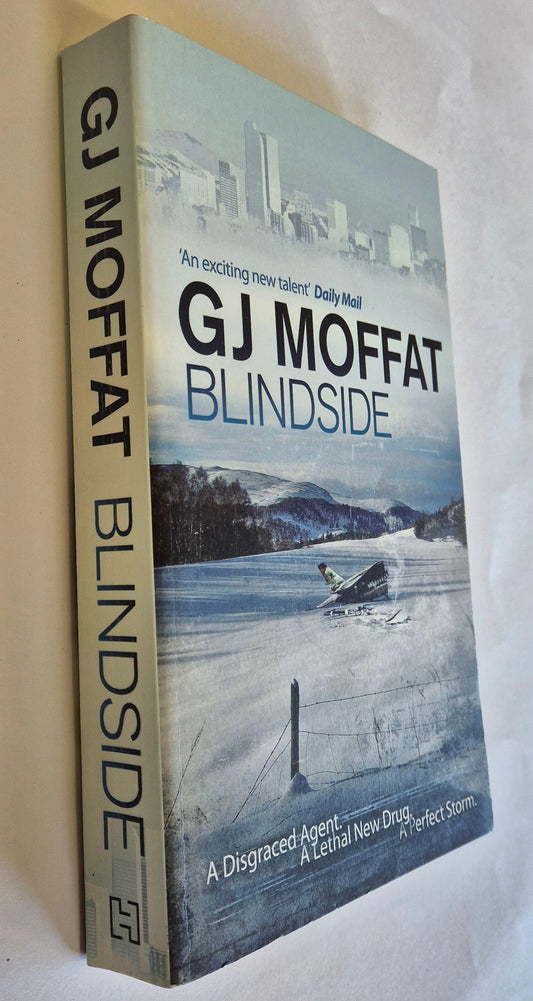 Blindside (Alex Cahill and Logan Finch #3) by G. J. Moffat