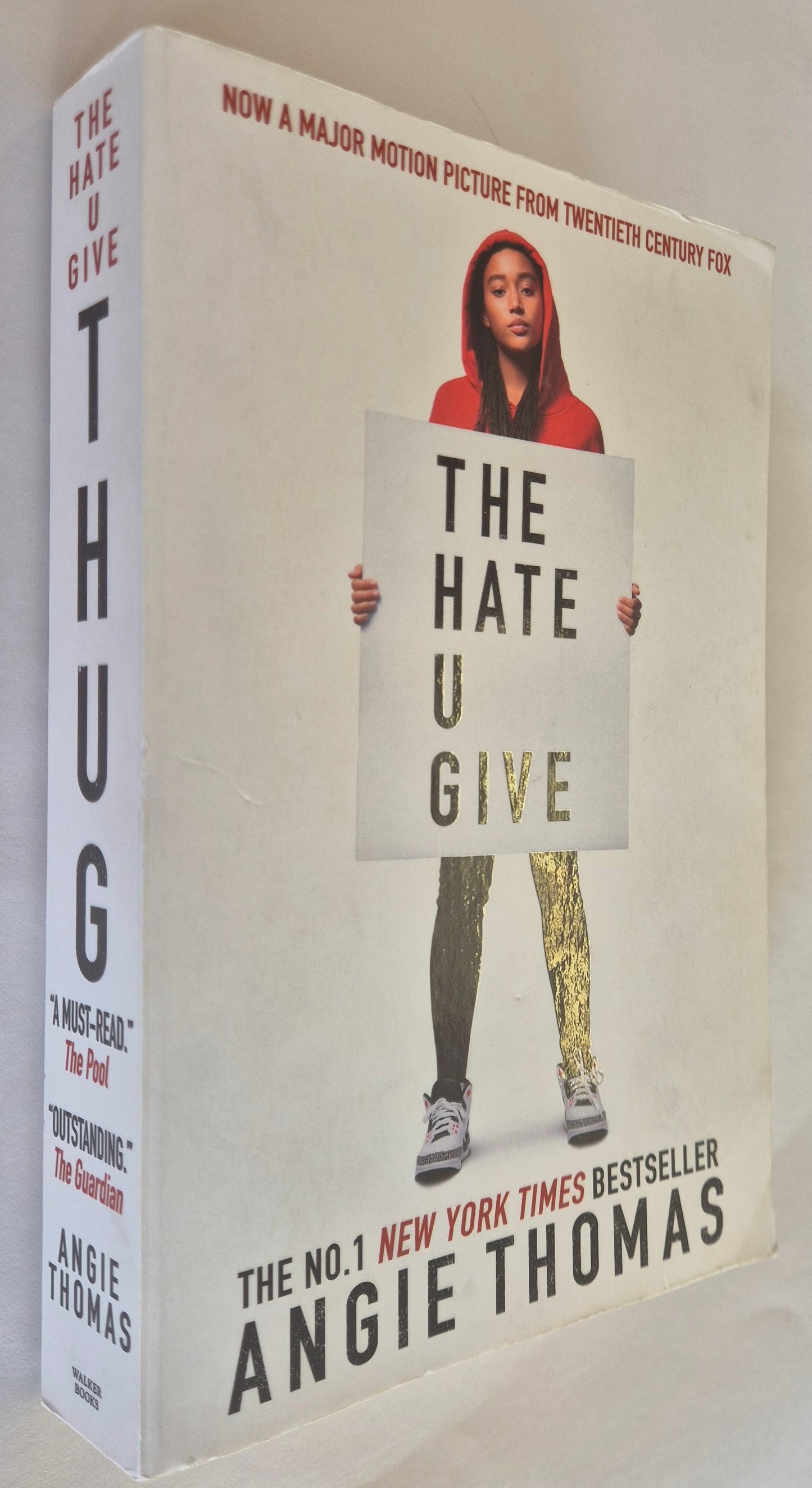 The Hate U Give (The Hate U Give #1) by Angie Thomas