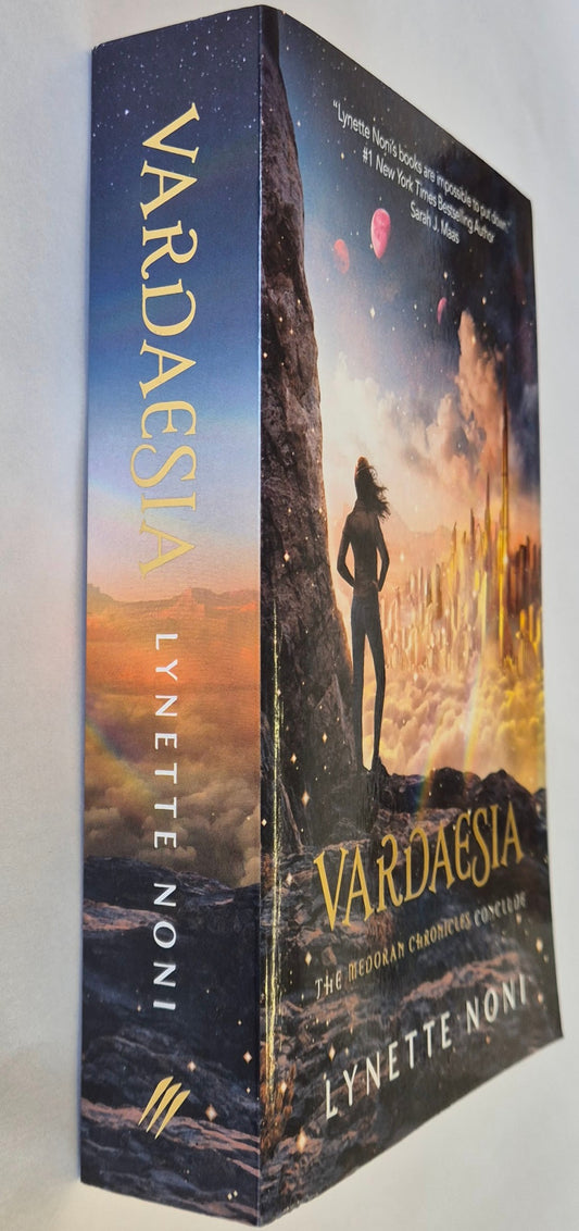 Vardaesia (The Medoran Chronicles #5) by Lynette Noni