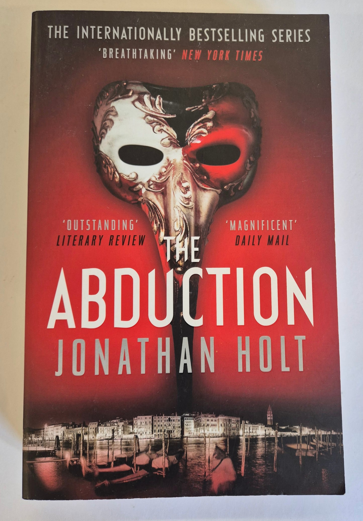 The Abduction (The Carnivia Trilogy #2) by Jonathan Holt