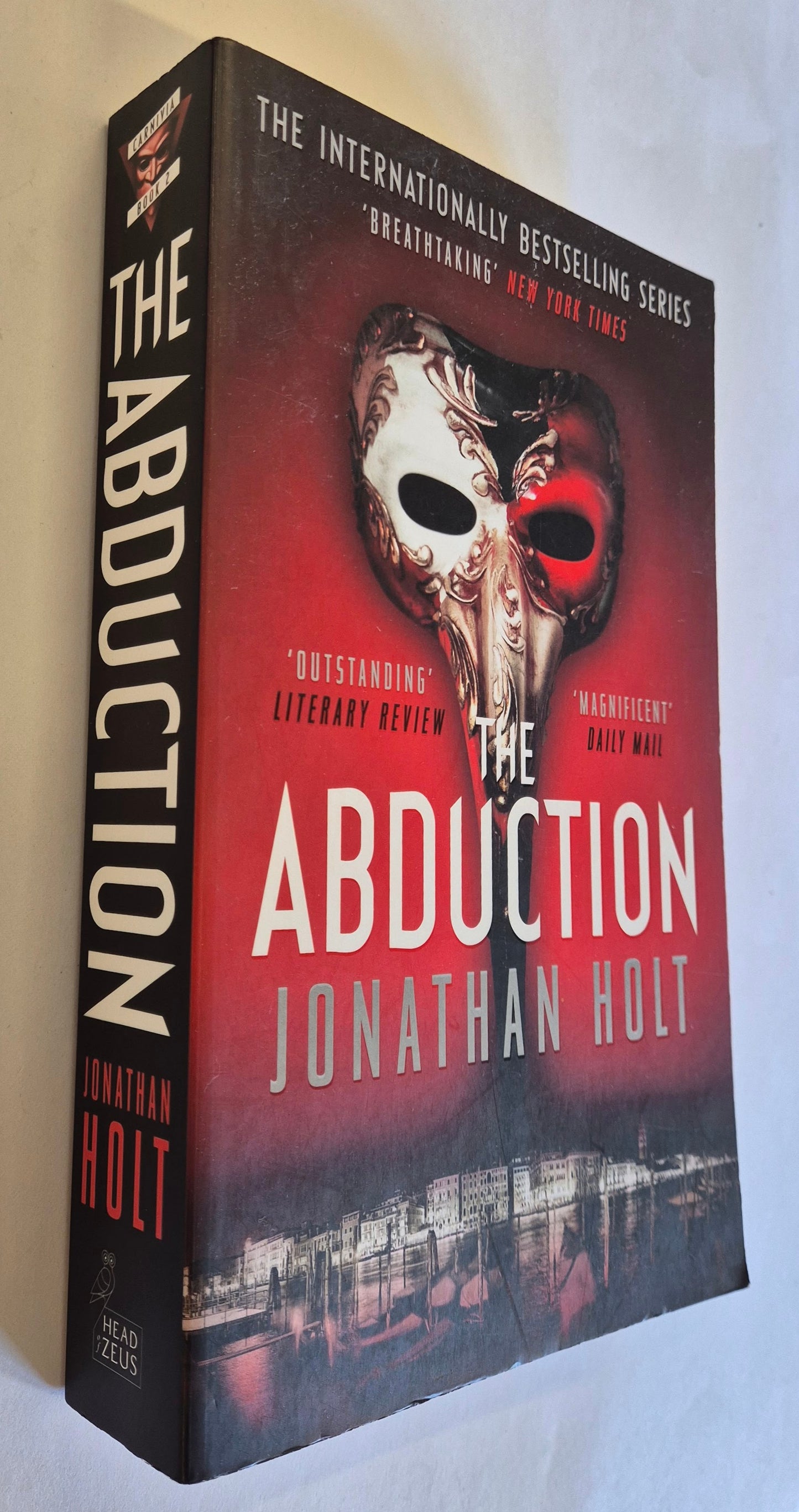 The Abduction (The Carnivia Trilogy #2) by Jonathan Holt