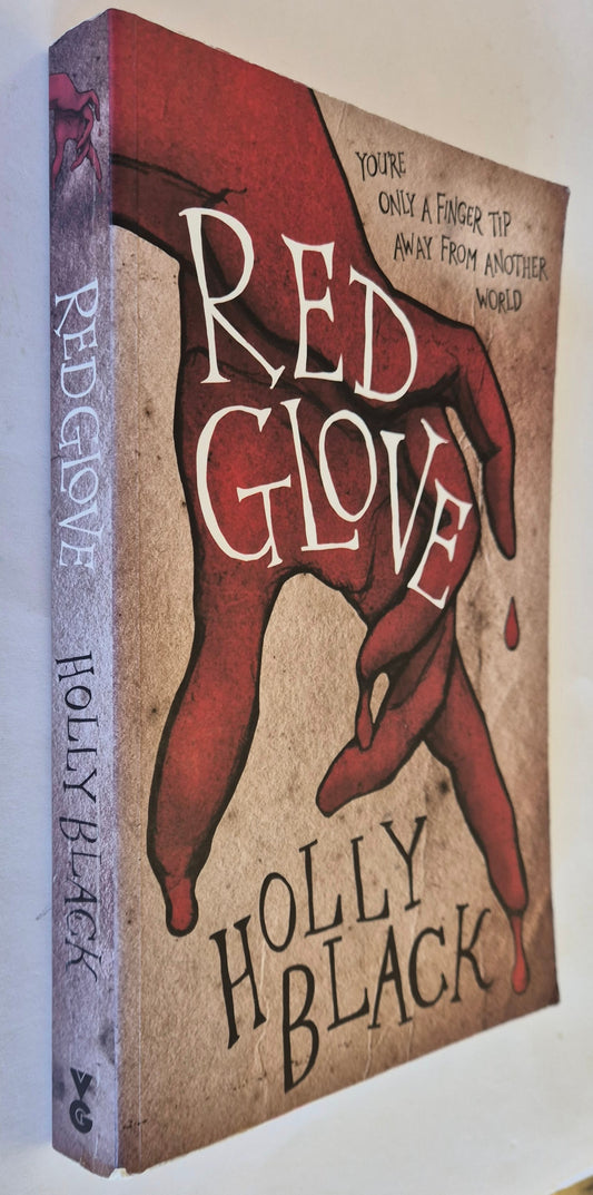 Red Glove (Curse Workers #2) by Holly Black