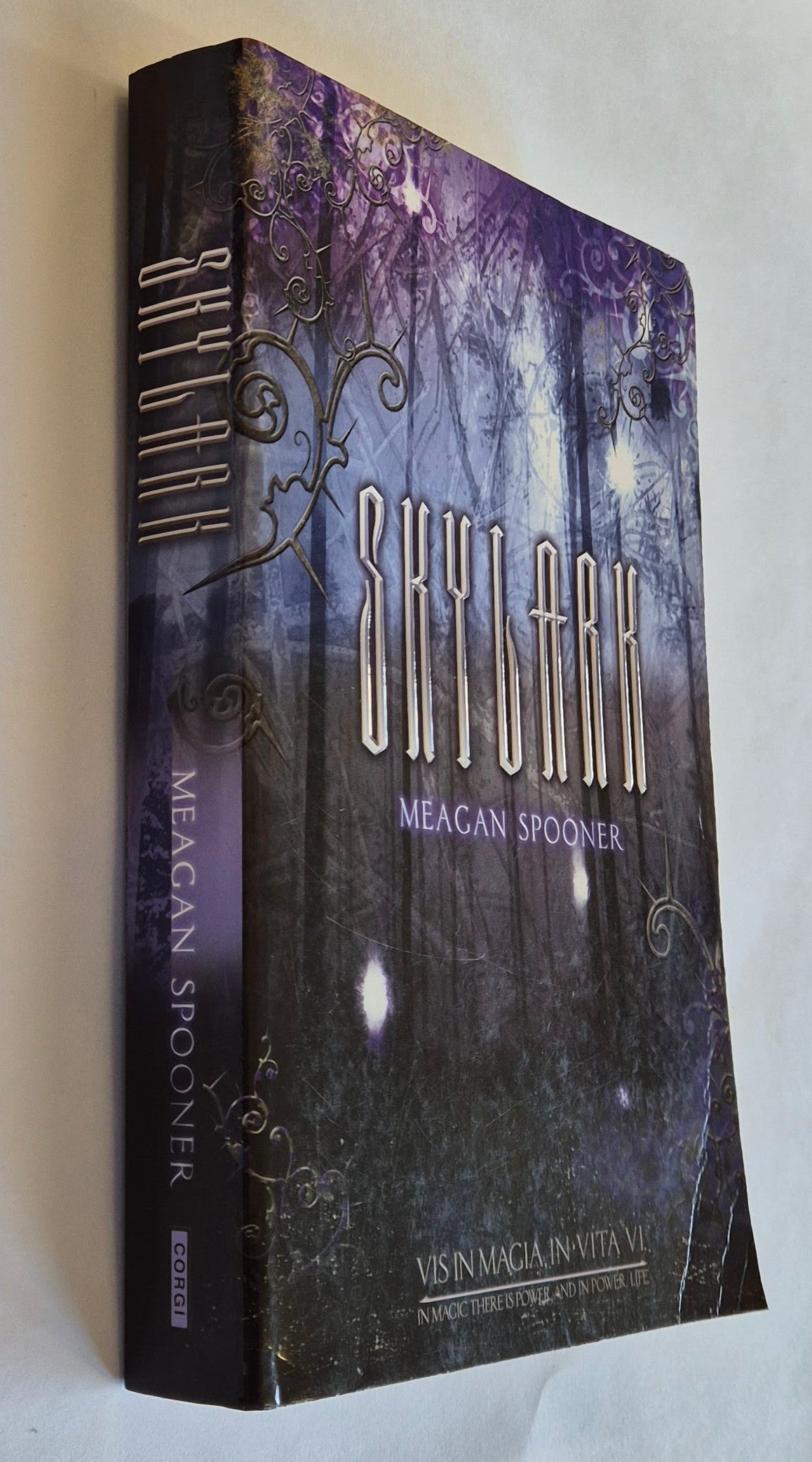 Skylark (Skylark #1) by Meagan Spooner