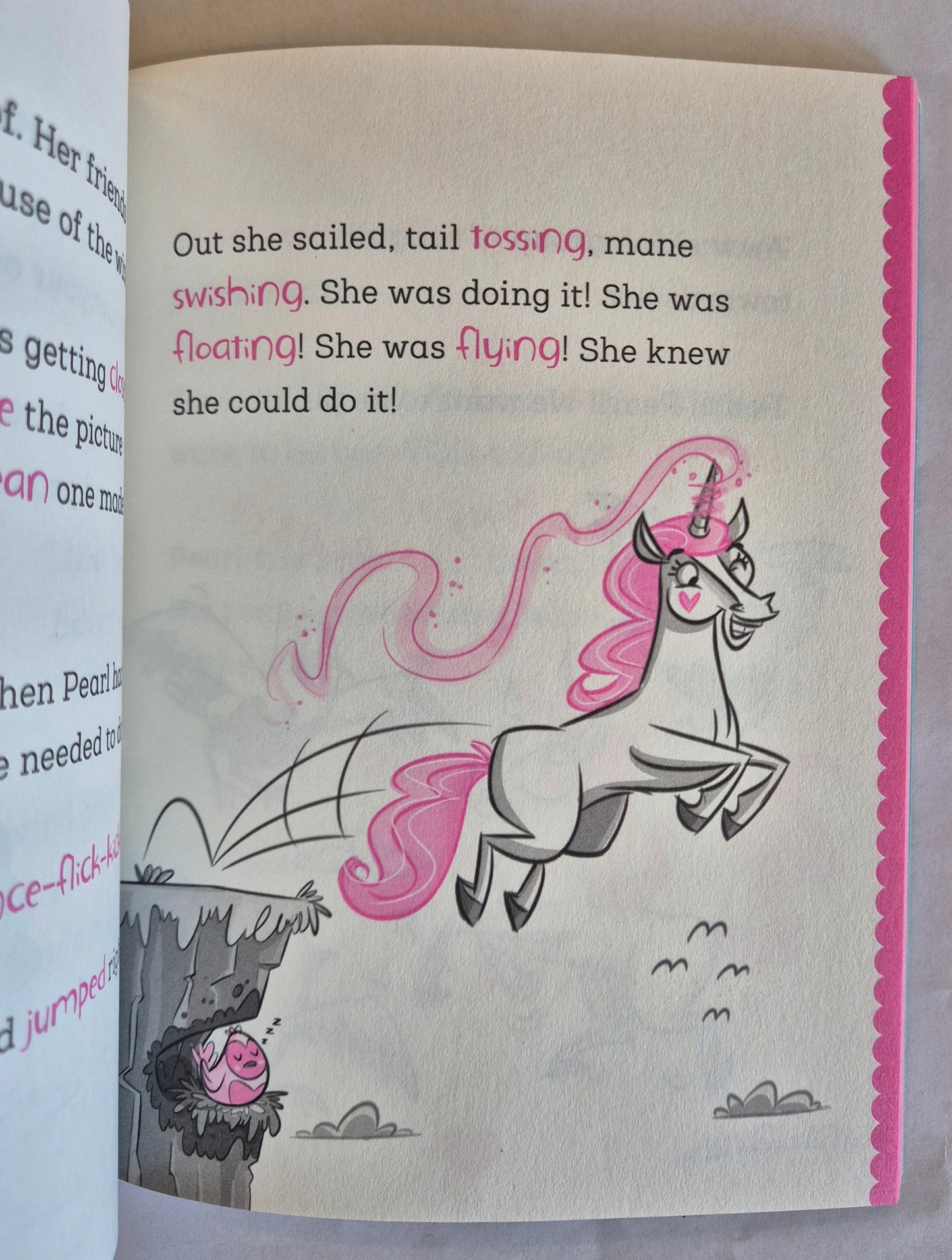 Pearl The Flying Unicorn (Pearl #2) by Sally Odgers