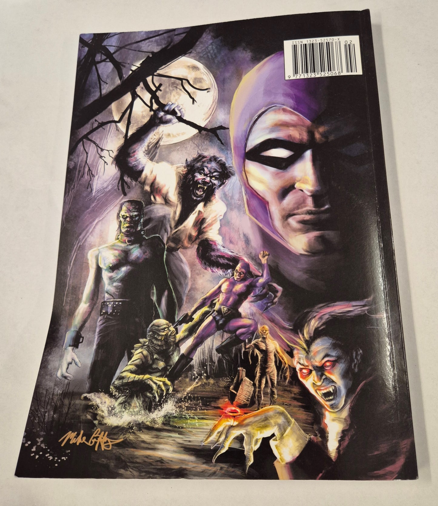 Issue 1998 Annual Special, 2025: The Phantoms vs The Monsters