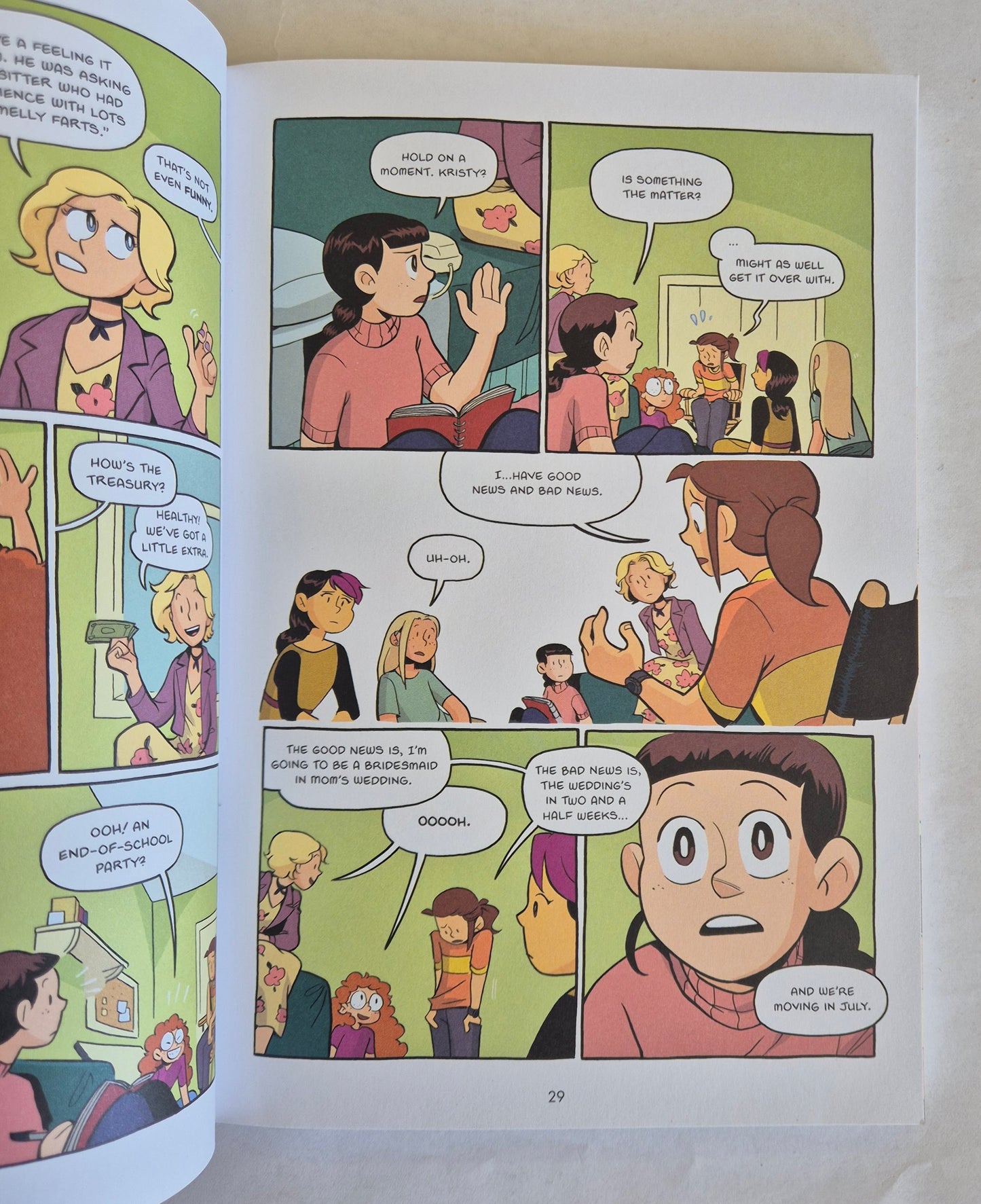 Kristy's Big Day (The Baby-Sitters Club Graphic Novels #6) by Gale Galligan