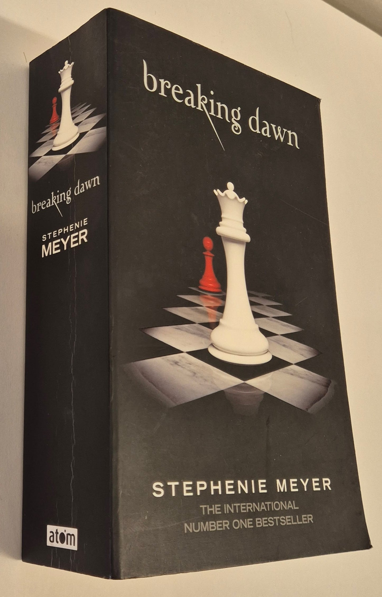 Breaking Dawn (Twilight 3) by Stephenie Meyer