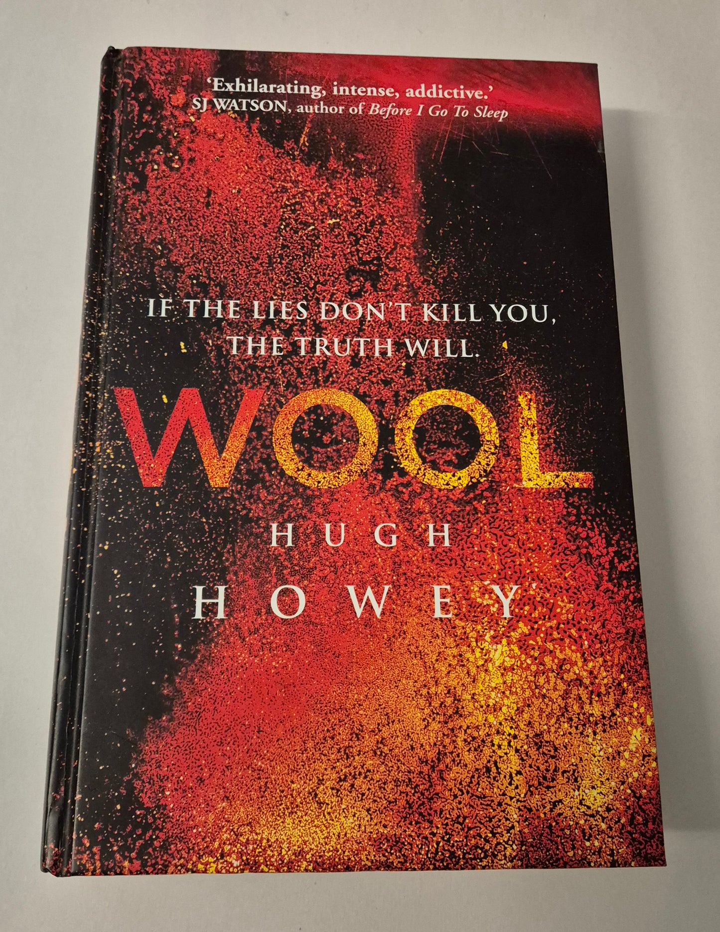 Wool Omnibus (Silo #1) by Hugh Howey