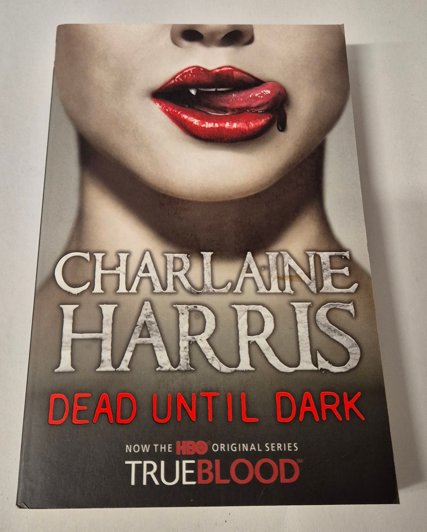 Dead Until Dark (Sookie Stackhouse #1) by Charlaine Harris