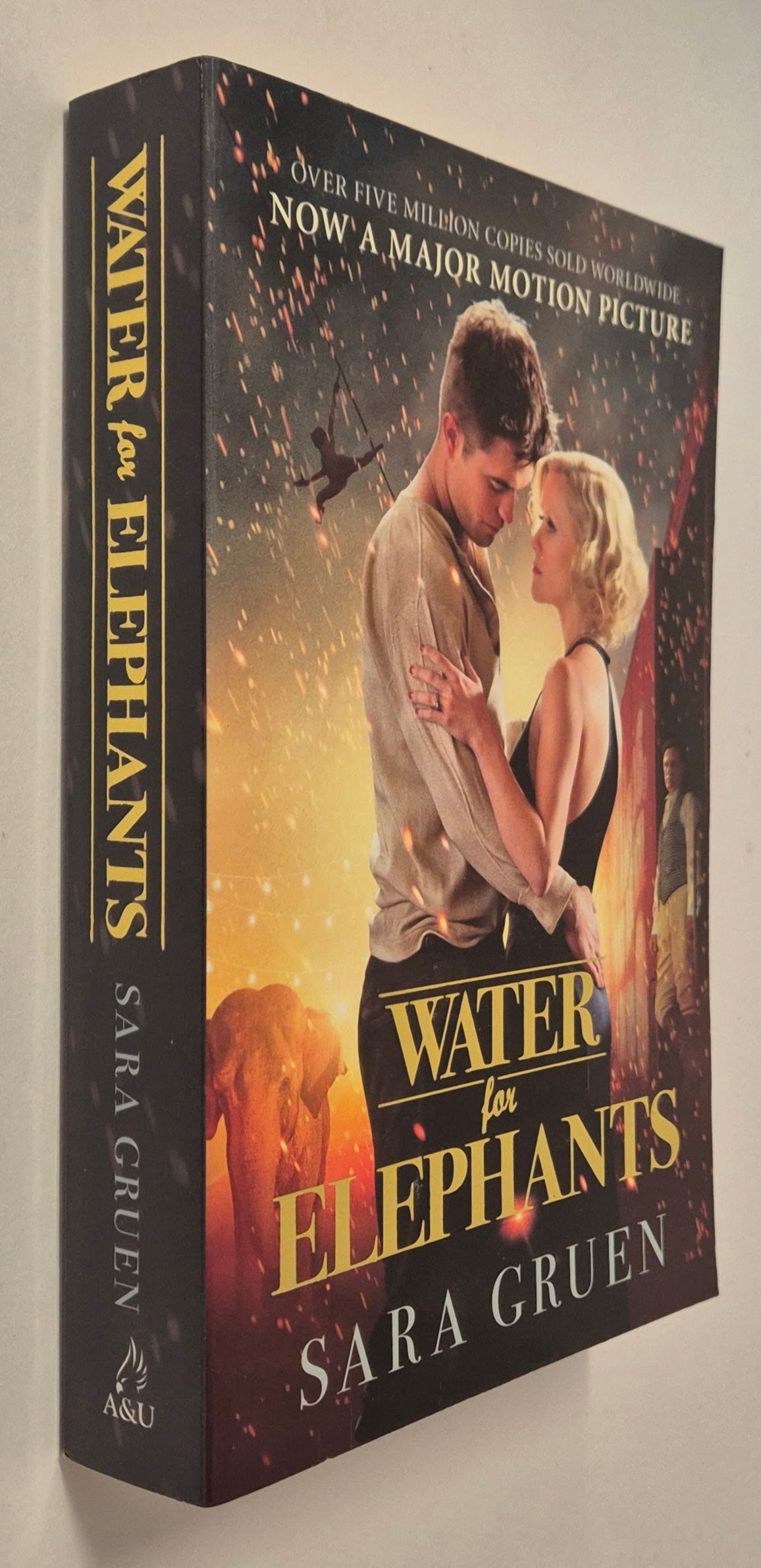 Water for Elephants by Sara Gruen