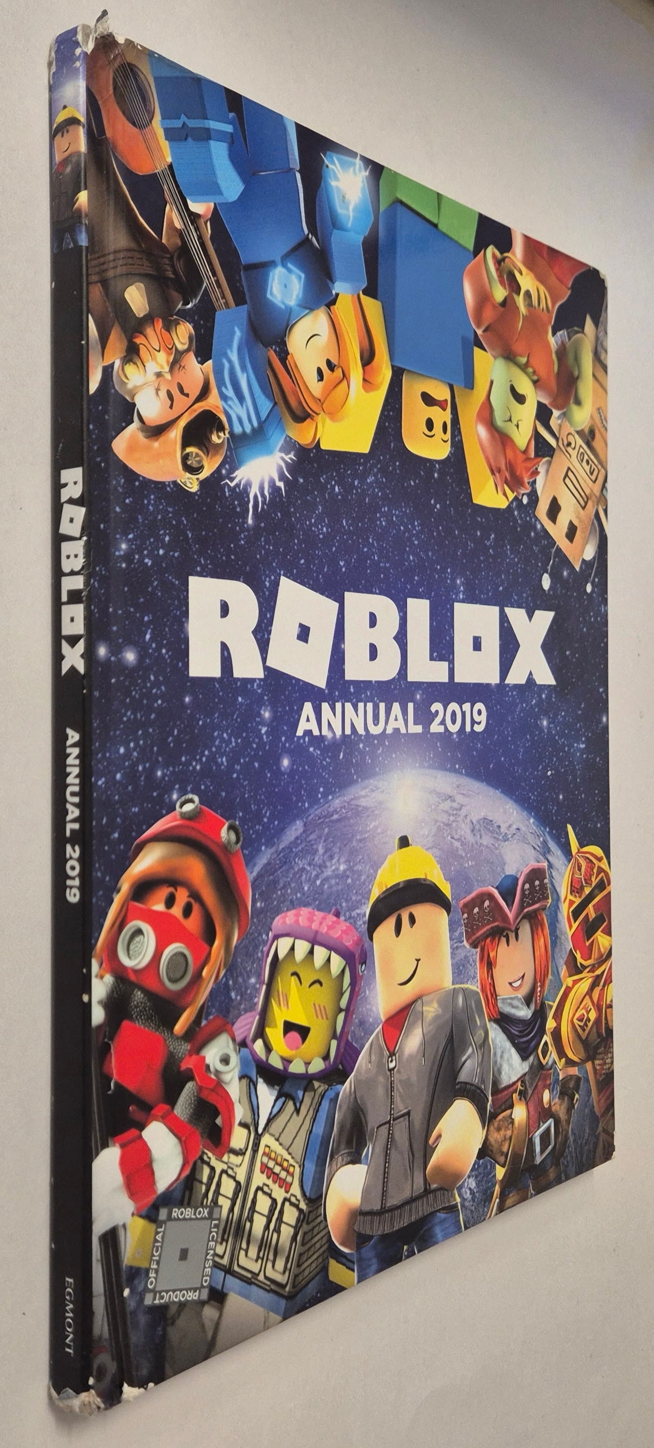 Roblox Annual 2019 by Alexander Cox and Craig Jelley