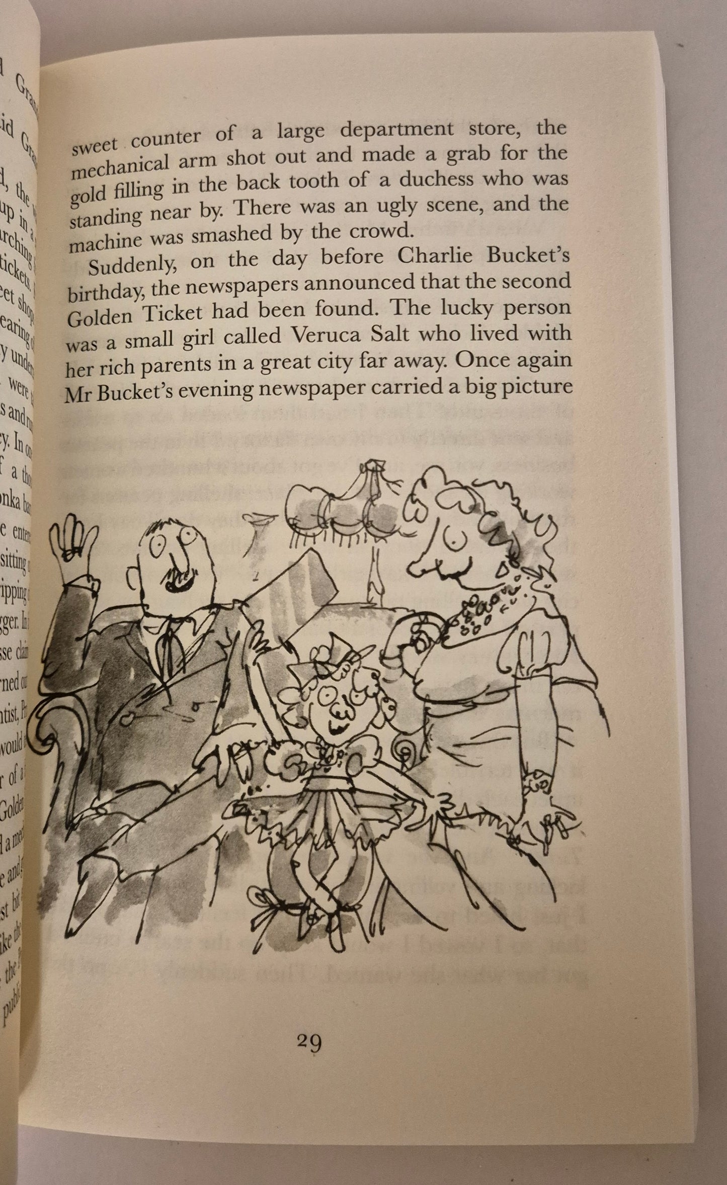 Charlie and the Chocolate Factory (Charlie Bucket #1) by Roald Dahl