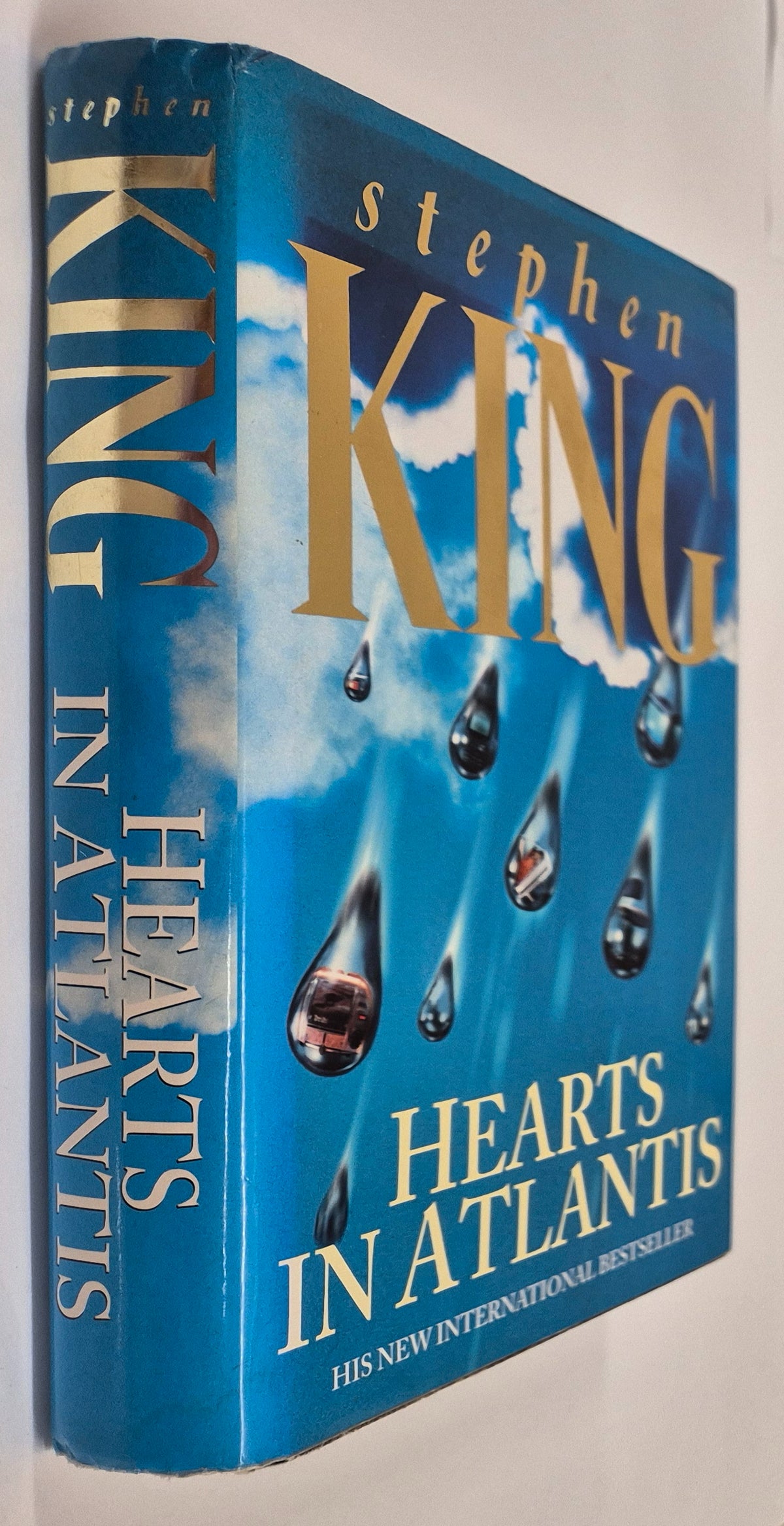 Hearts in Atlantis by Stephen King