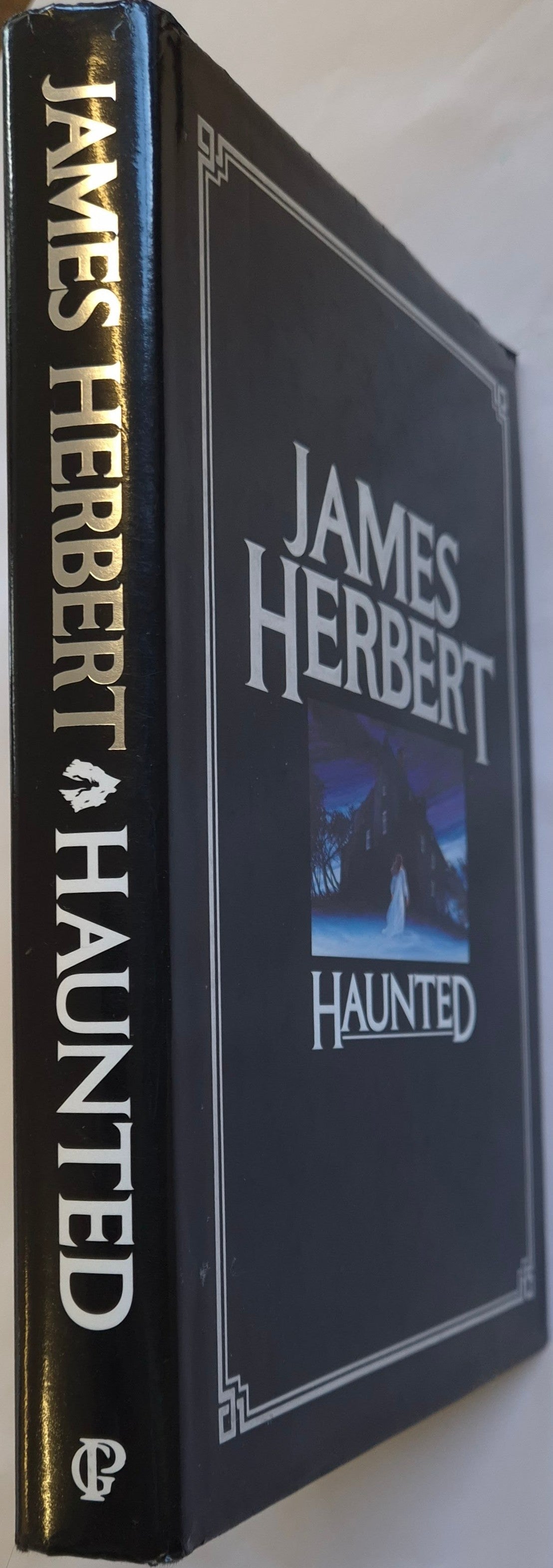 Haunted (David Ash #1) by James Herbert