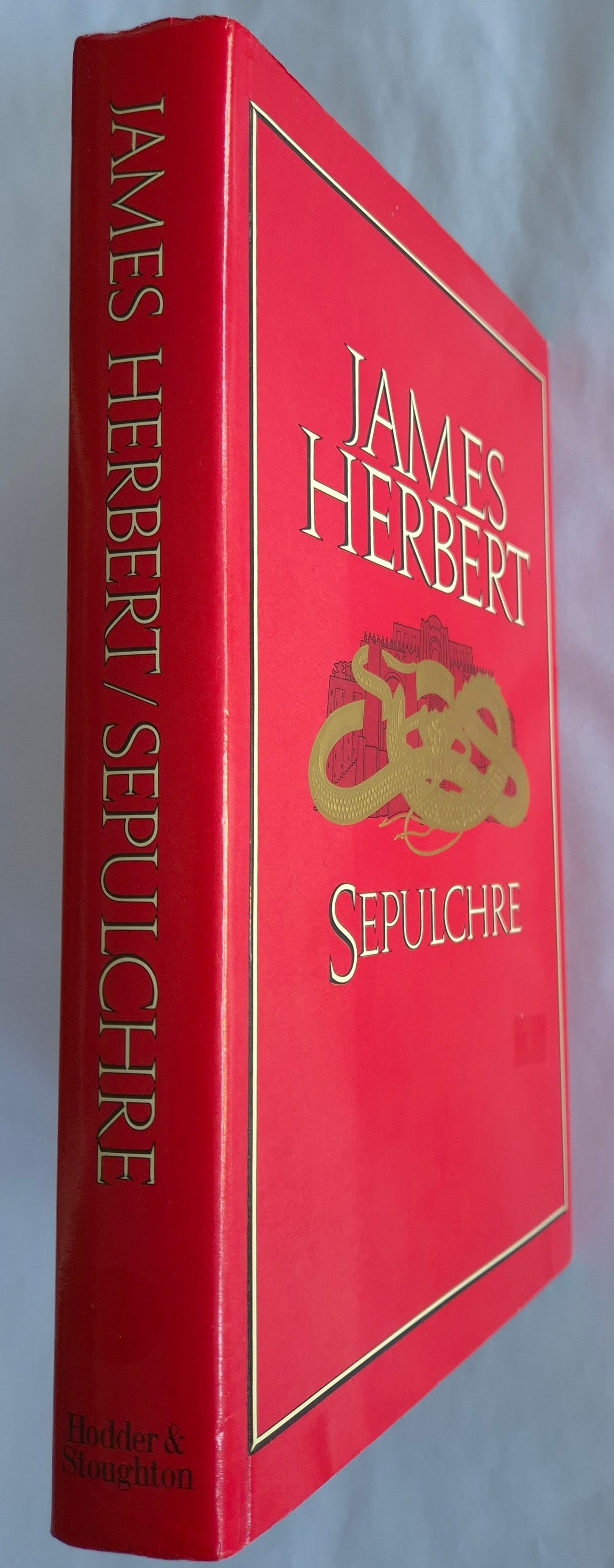 Sepulchre by James Herbert