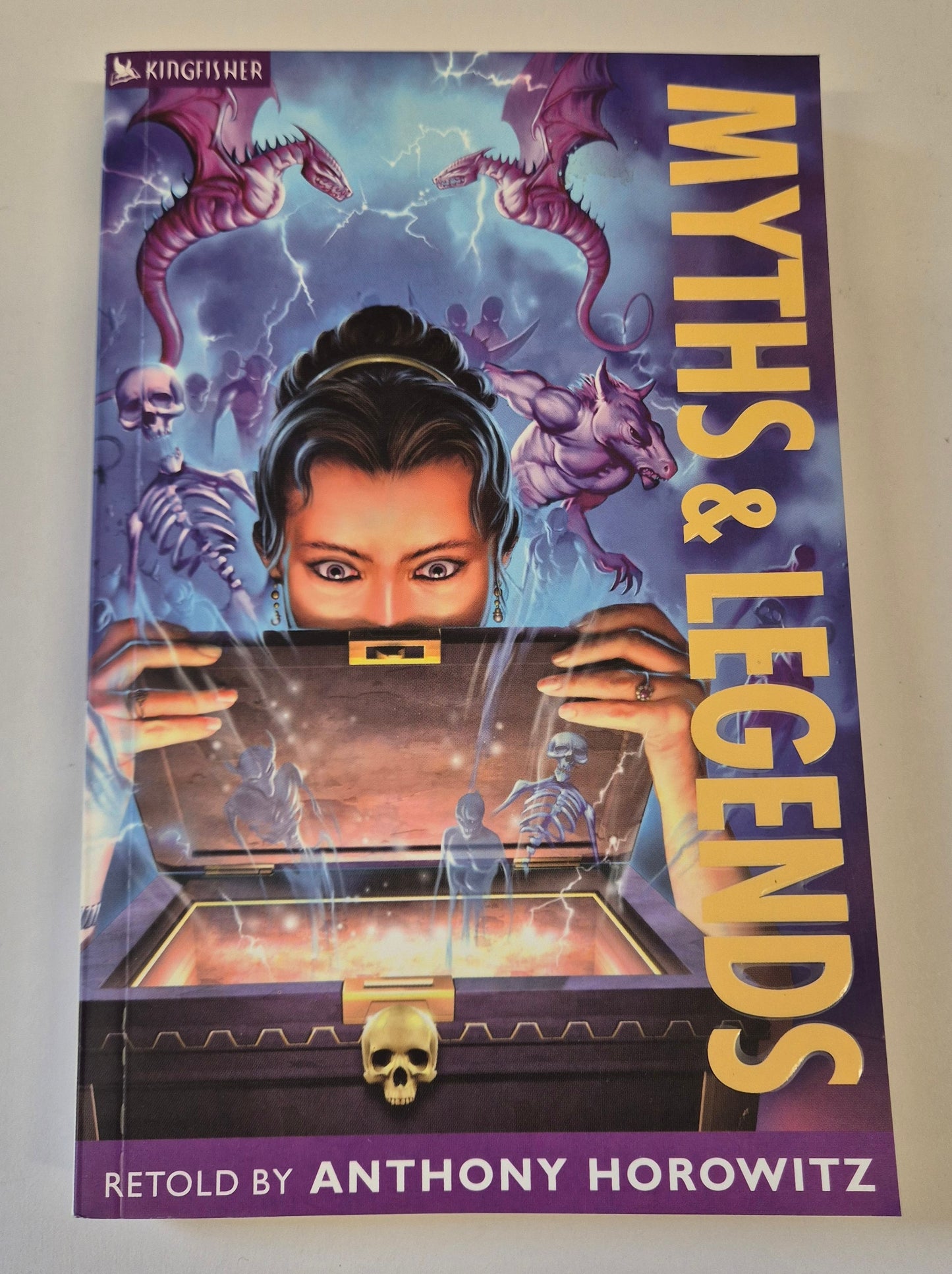 Myths & Legends (Red Hot Reads) retold by Anthony Horowitz