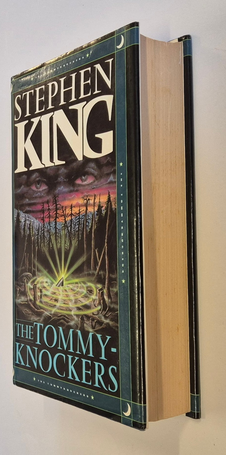 The Tommyknockers by Stephen King