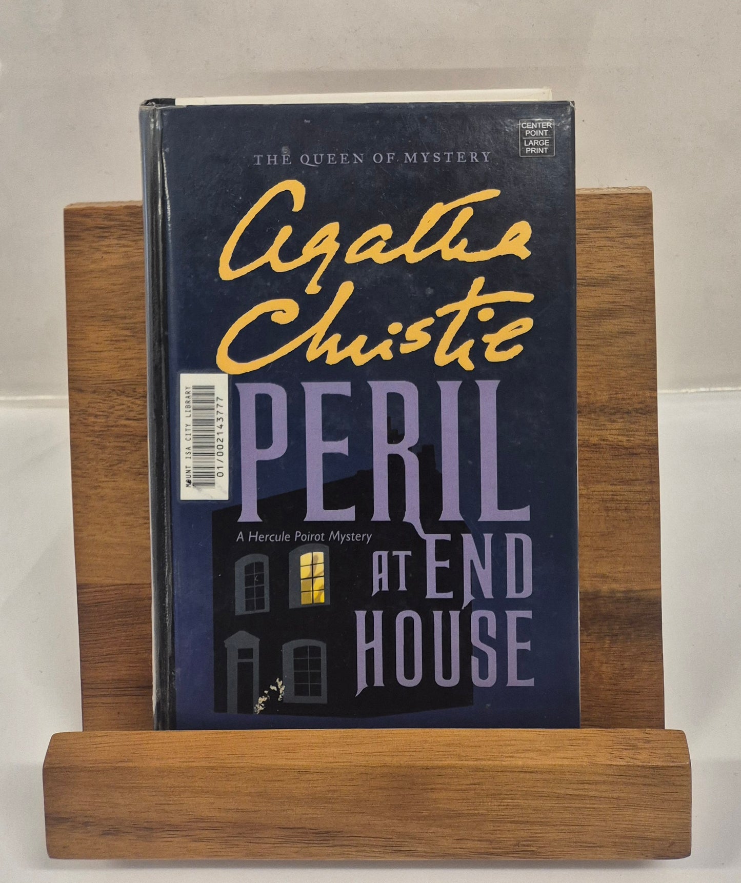 Peril at End House (Hercule Poirot #8) by Agatha Christie (Large Print)