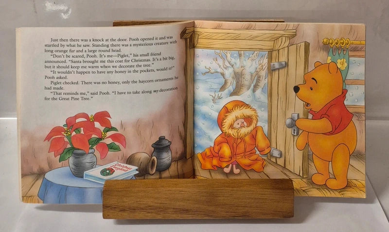 Winnie the Pooh: The Merry Christmas Mystery by Betty Birney