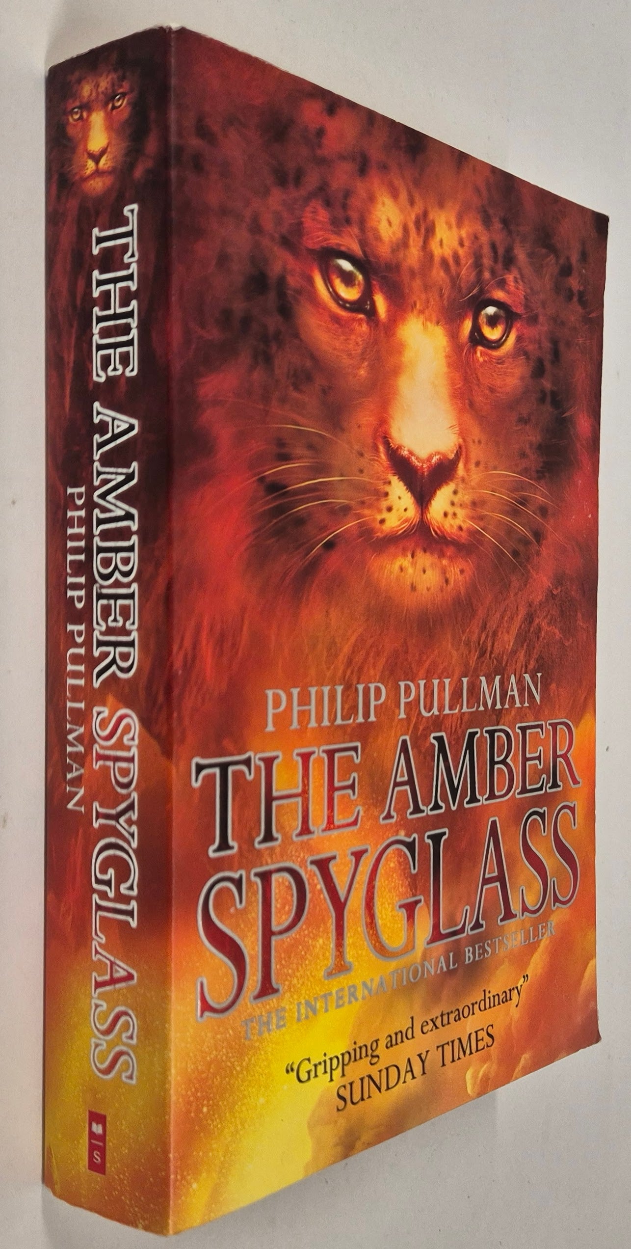 The Amber Spyglass (His Dark Materials #3) by Philip Pullman