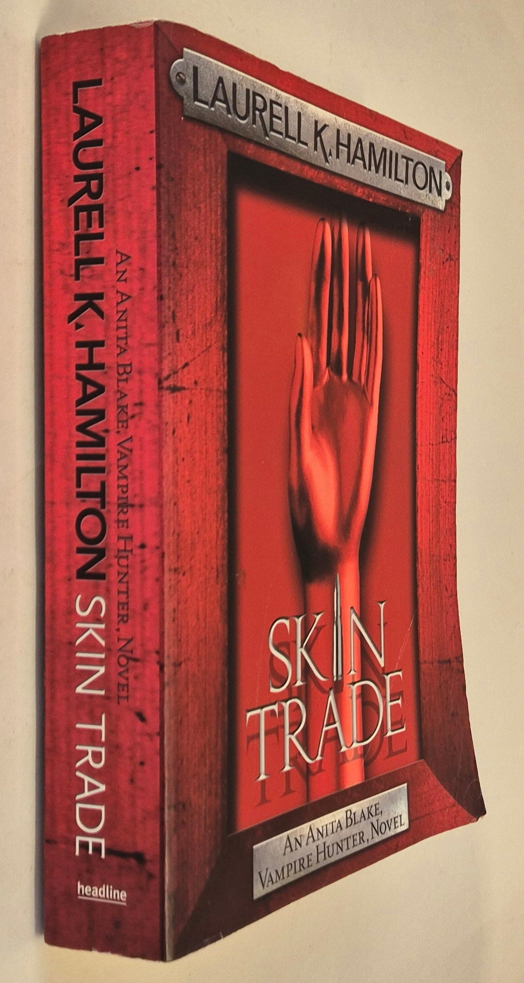 Skin Trade (Anita Blake Vampire Hunter #17) by Laurell K. Hamilton