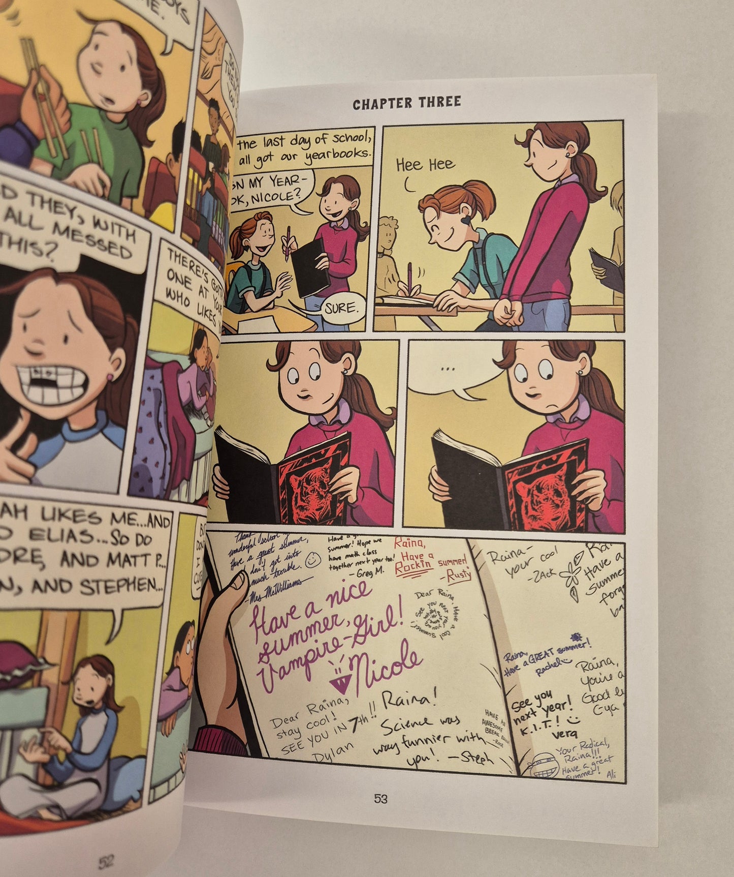 Smile (Smile #1) by Raina Telgemeier