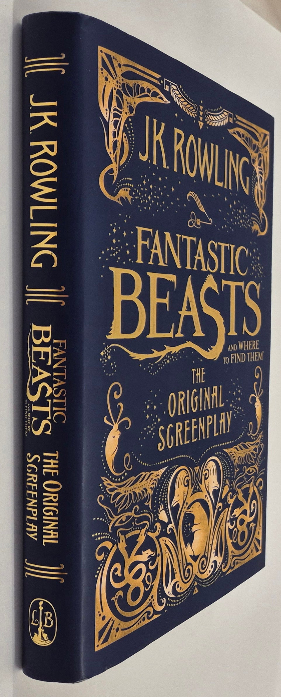 Fantastic Beasts and Where to Find Them: The Original Screenplay (Fantastic Beasts: The Original Screenplay Series #1) by J. K. Rowling