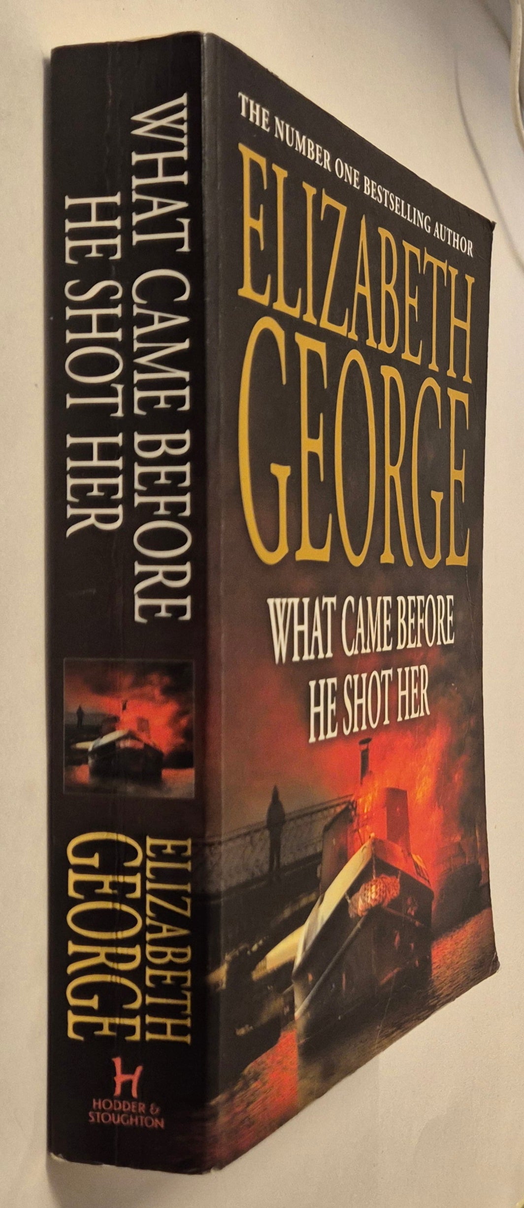What Came Before He Shot Her (Inspector Lynley #14) by Elizabeth George