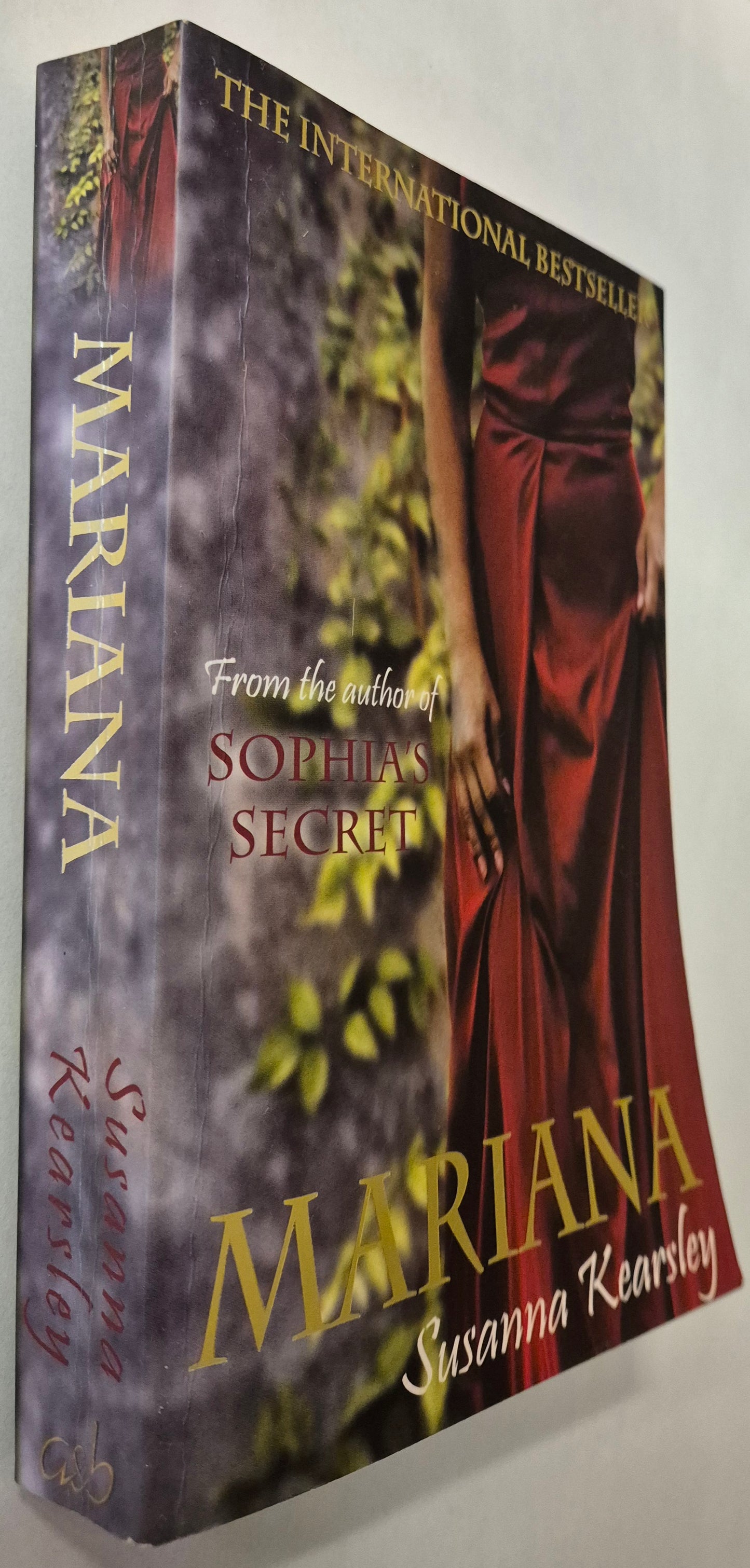 Mariana by Susanna Kearsley