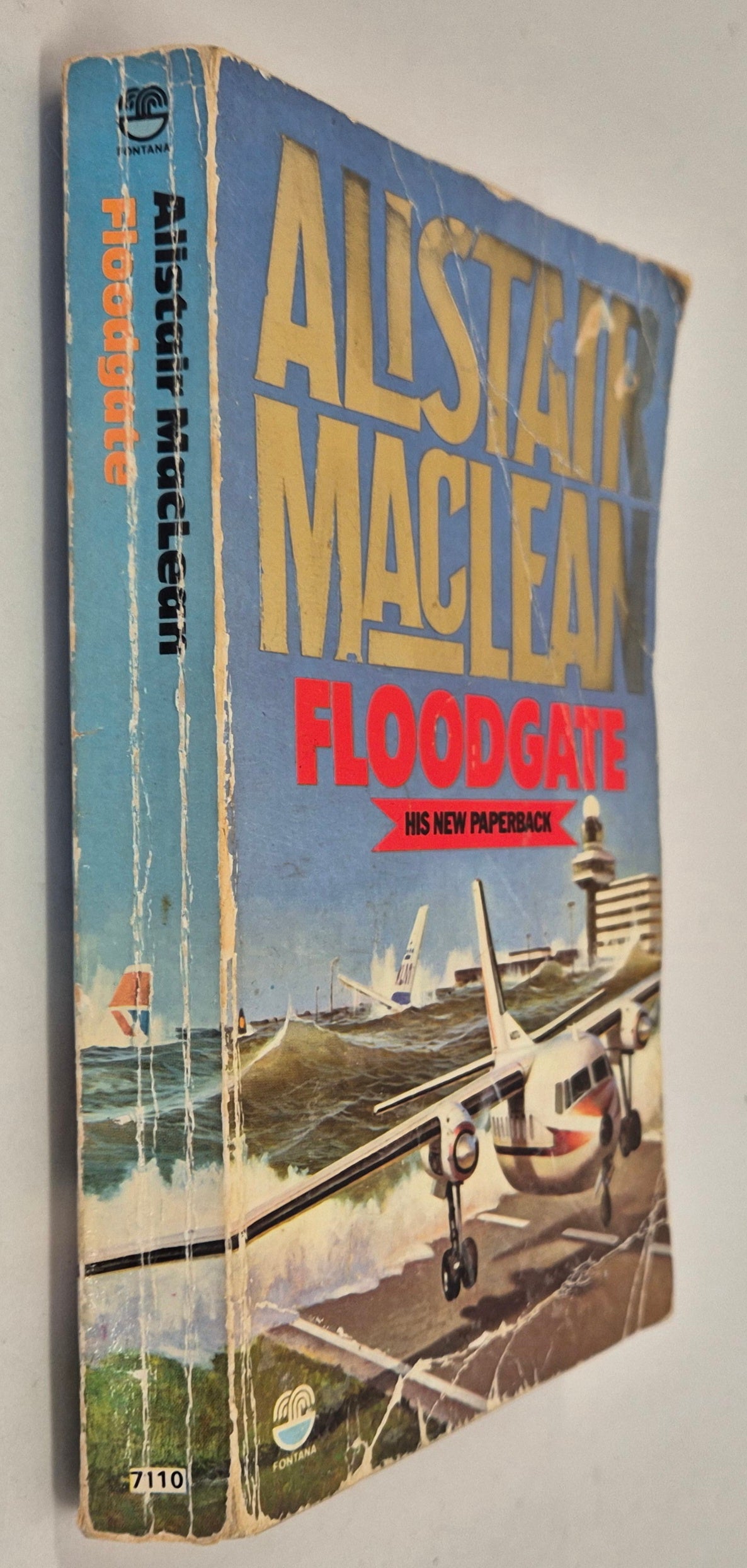 Floodgate by Alistair MacLean