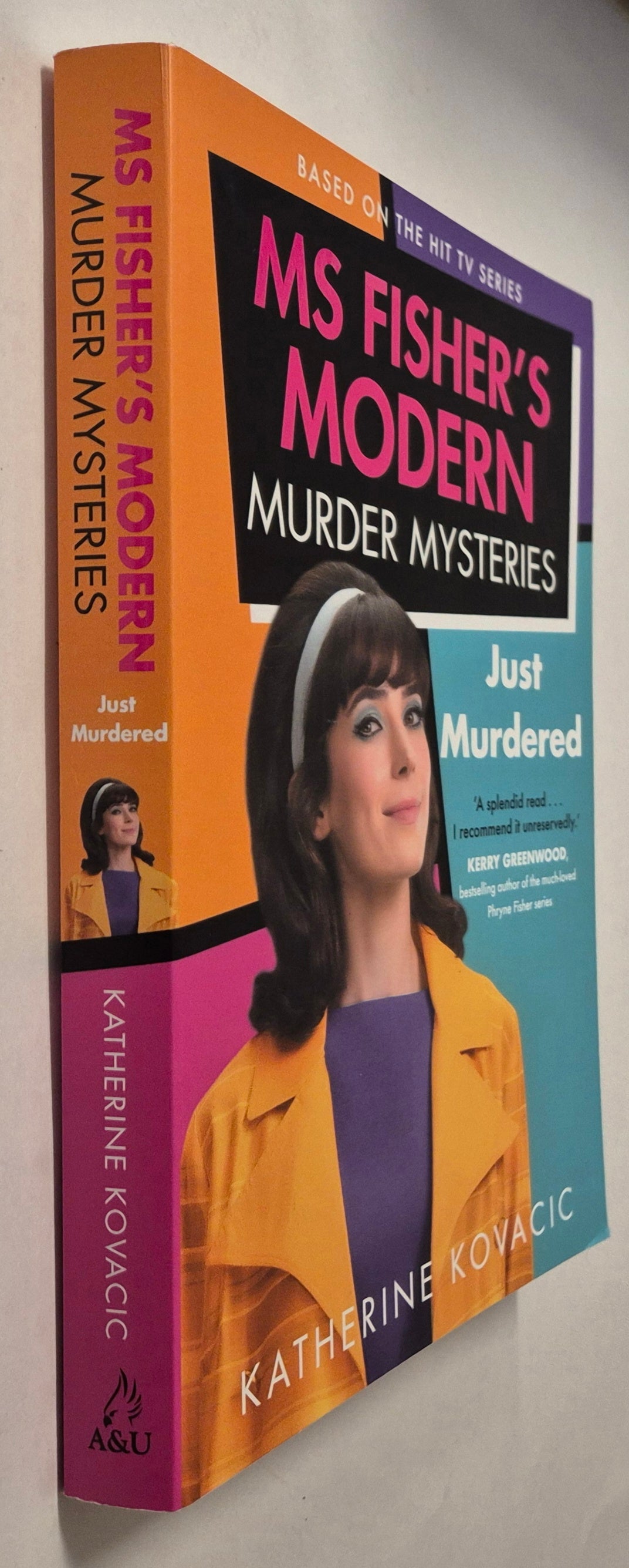 Just Murdered (Ms Fisher's Modern Murder Mysteries #1) by Katherine Kovacic