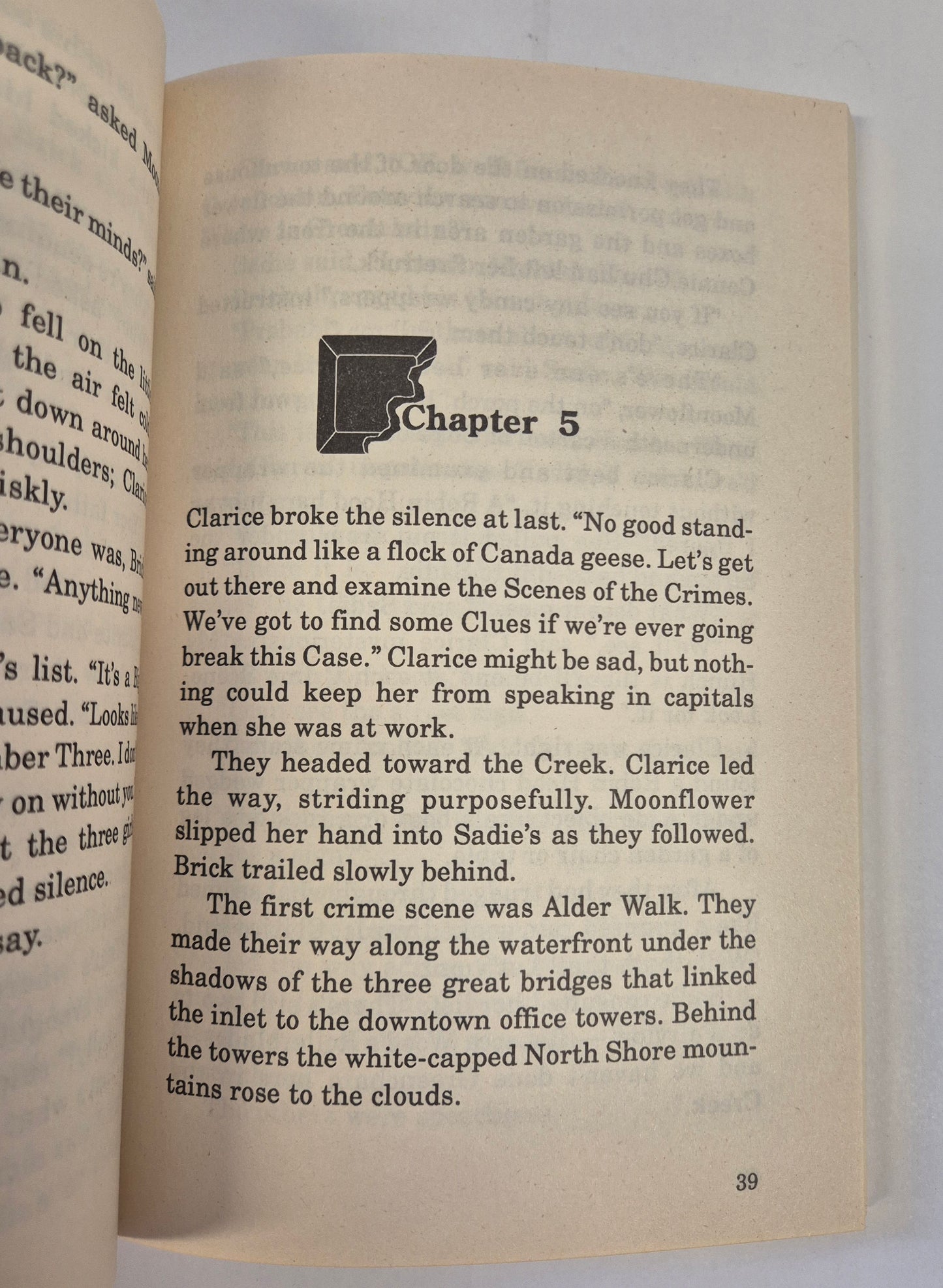 The Trail of the Chocolate Thief (The O'Brien Detective Agency #2) by James Heneghan