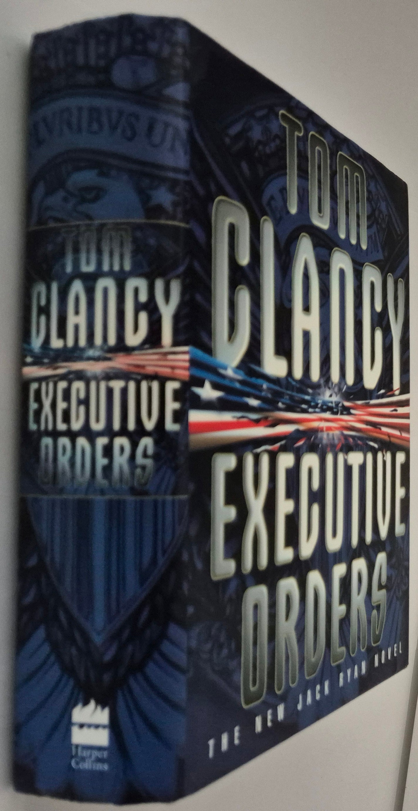 Executive Orders (Jack Ryan #8) by Tom Clancy