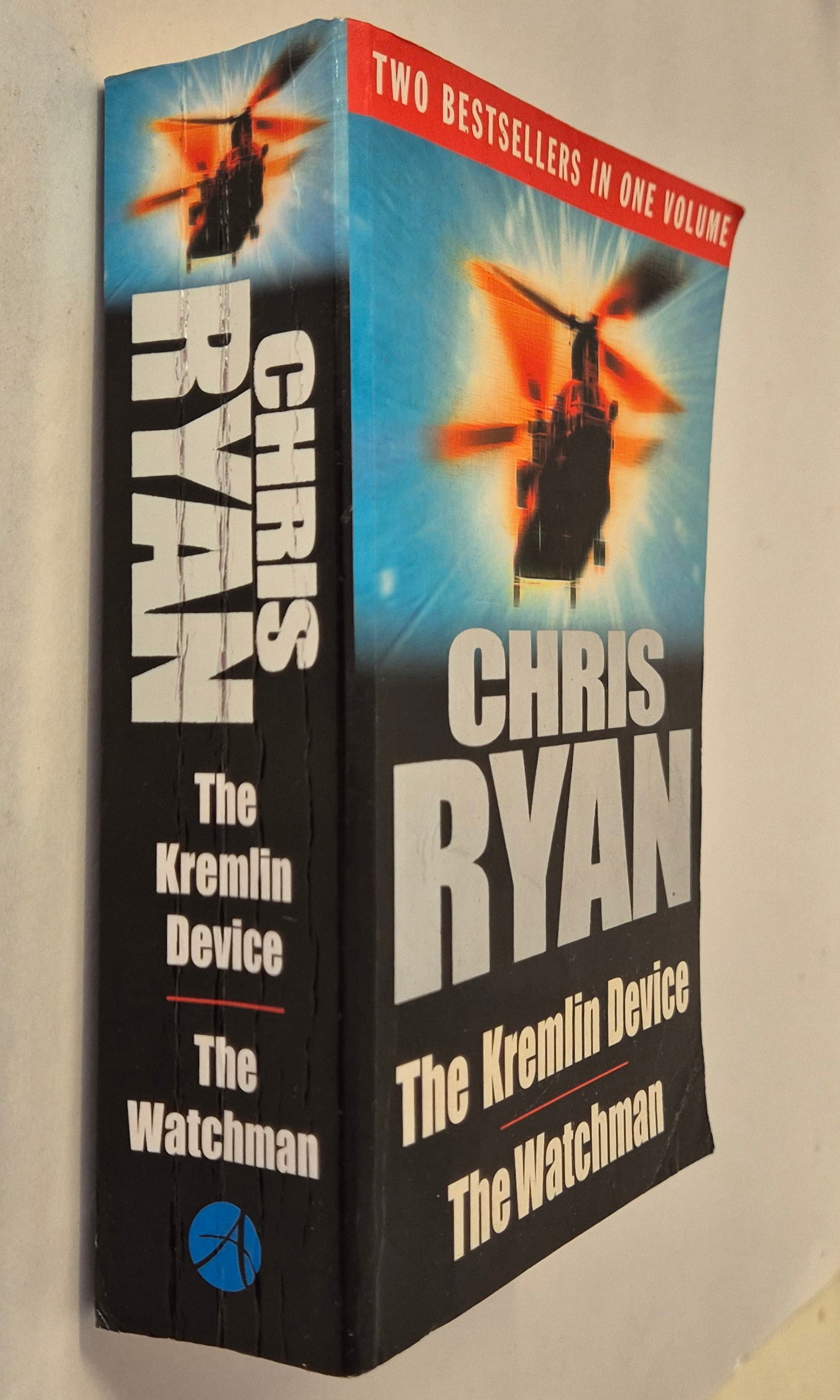 The Kremlin Device (Geordie Sharp #3) + The Watchmen by Chris Ryan