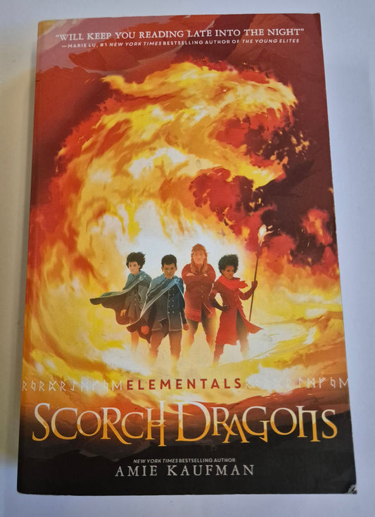 Amie Kaufman - Scorch Dragons (Elementals #2)
