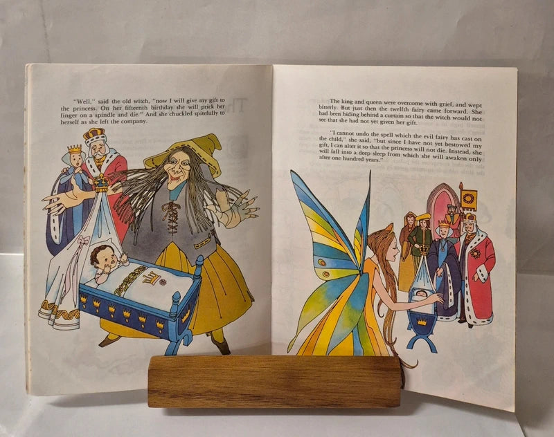 Favourite Fairy Tales: Puss in Boots with The Sleeping Beauty (Budget Books)