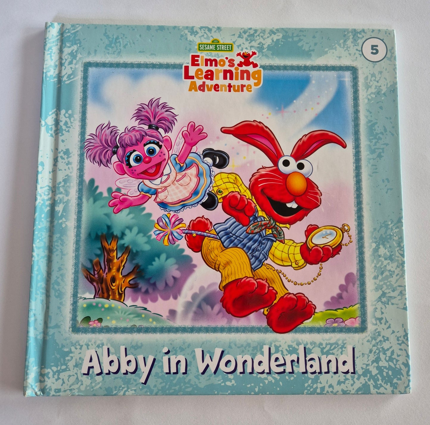 Abby in Wonderland (Sesame Street: Elmo's Learning Adventure) by Bonnie Brooke